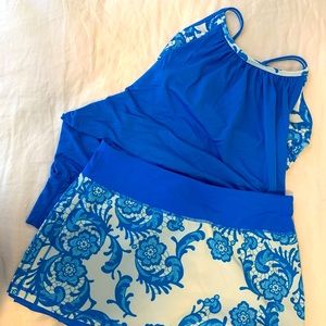 Lululemon Blue Floral Tank & Skirt